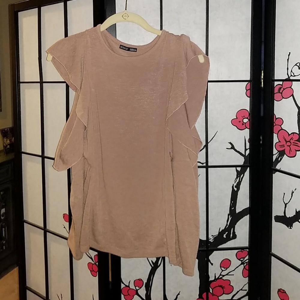 Zara Cutout Ruffle Sleeve sweater